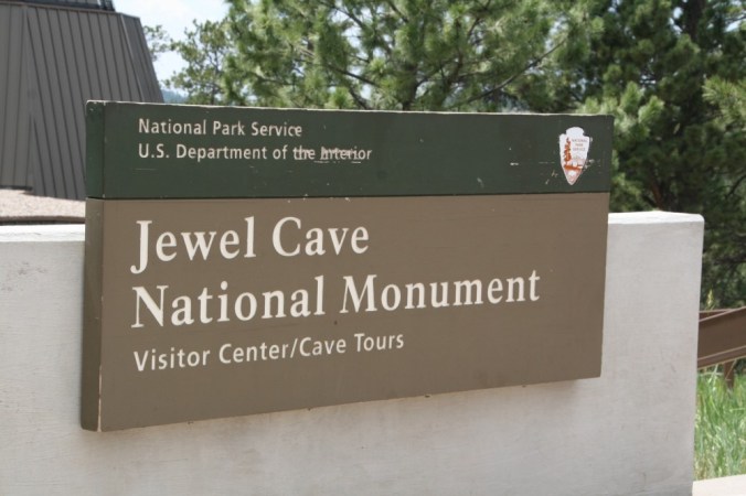 Jewel Cave National Monument